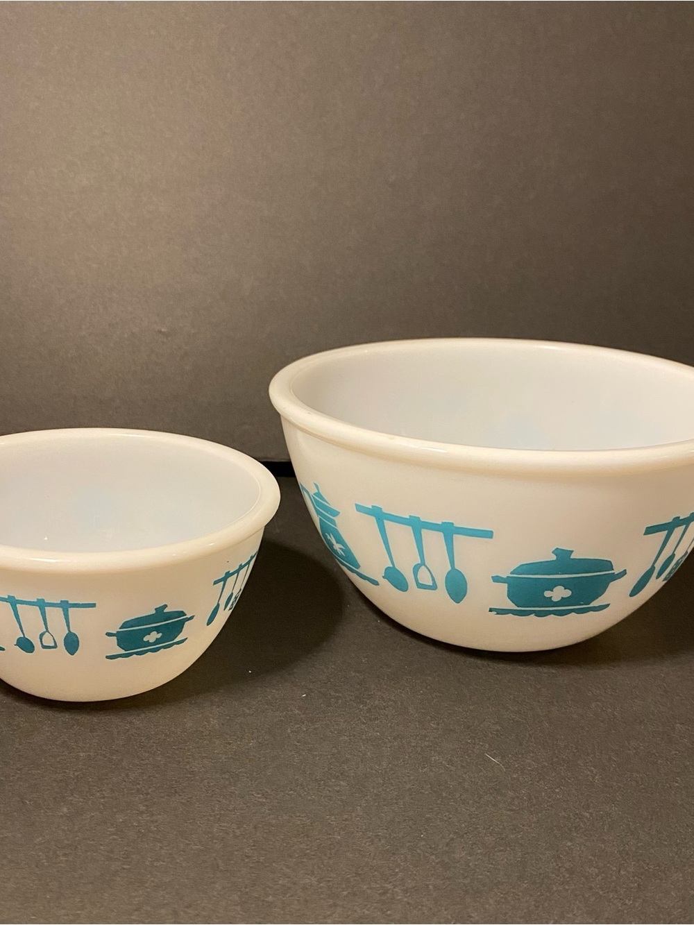 Vintage Hazel Atlas Glass Mixing Bowls with Turquoise Kitchen Motif - Set of 2